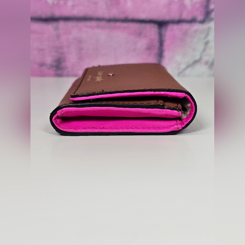 Kate Spade Wallet - Picture 4 of 8
